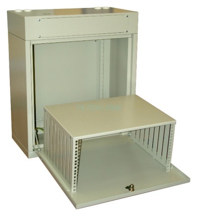 Шкаф настенный SignaPro™, 6U, 391x600x600 мм, антивандальный, серый, код RECW-066AV